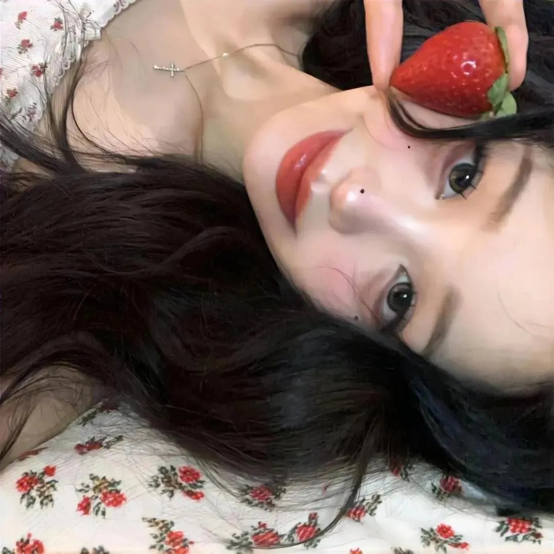 丑小鸭的天鹅湖